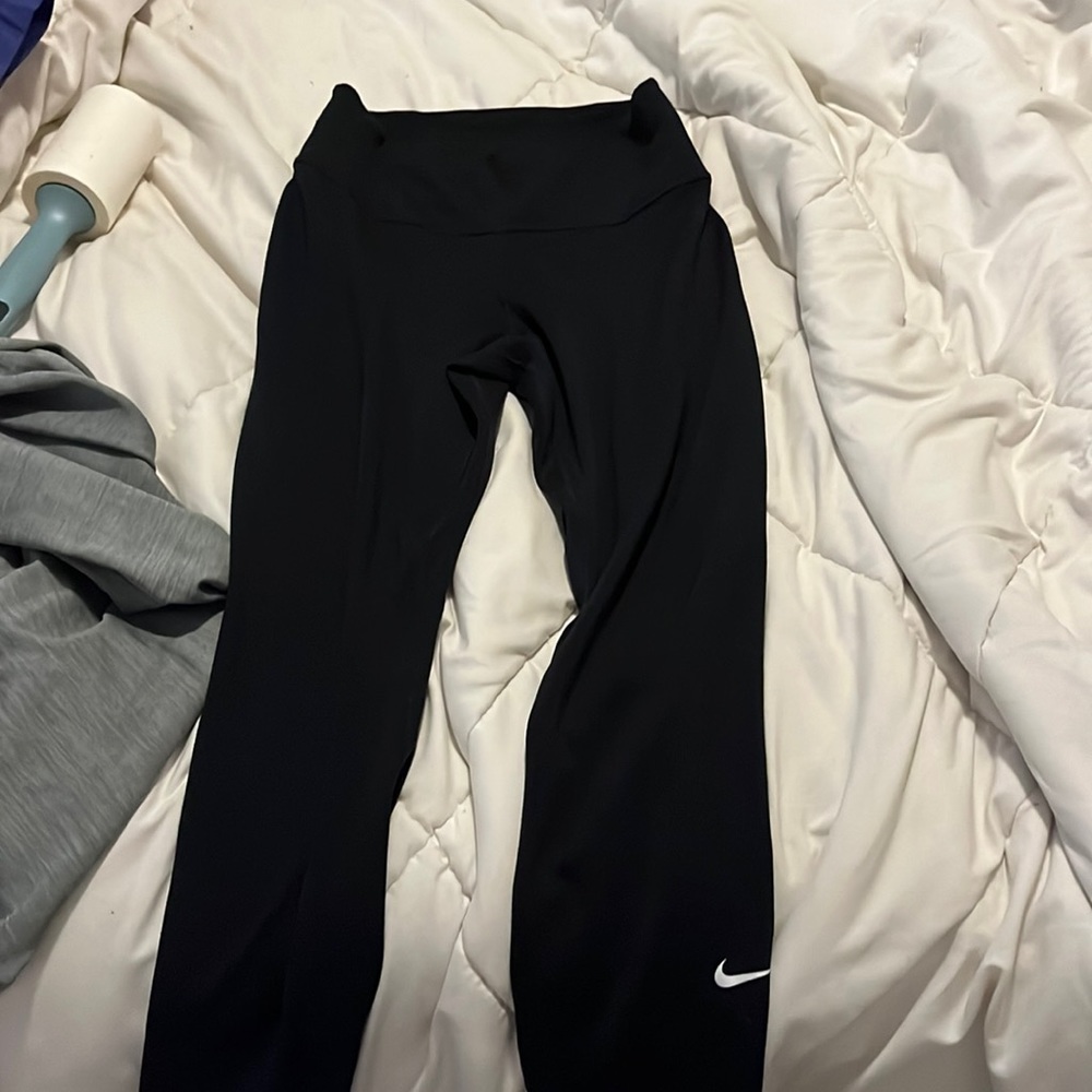 Women’s Nike capris